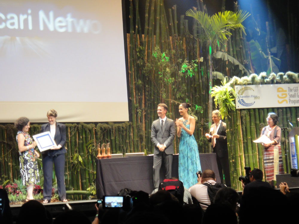 Equator Prize 2012 to the Pacari Network