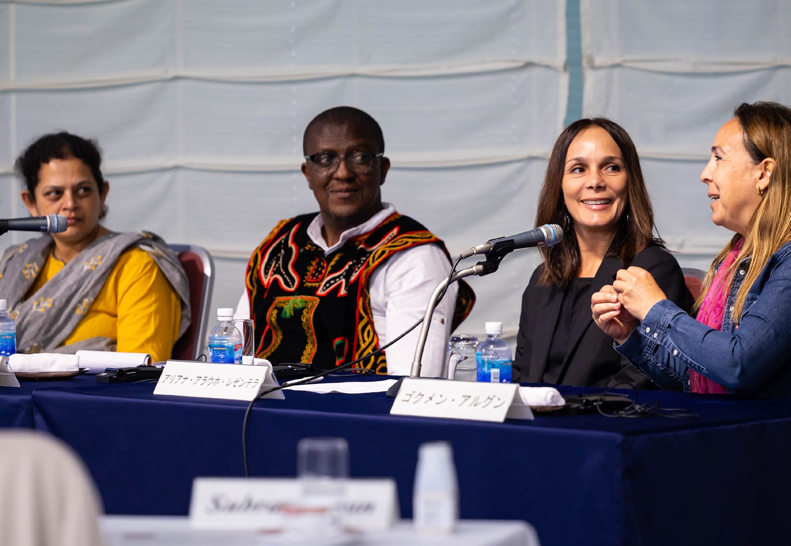 COMDEKS Knowledge Exchange